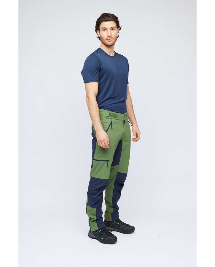 Larstinden Larstinden