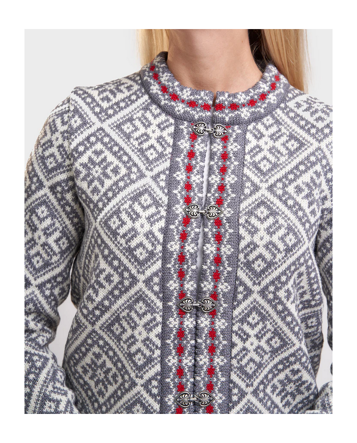 %brand%%product-name%%separator%%category%%separator%%price%%discount-price%