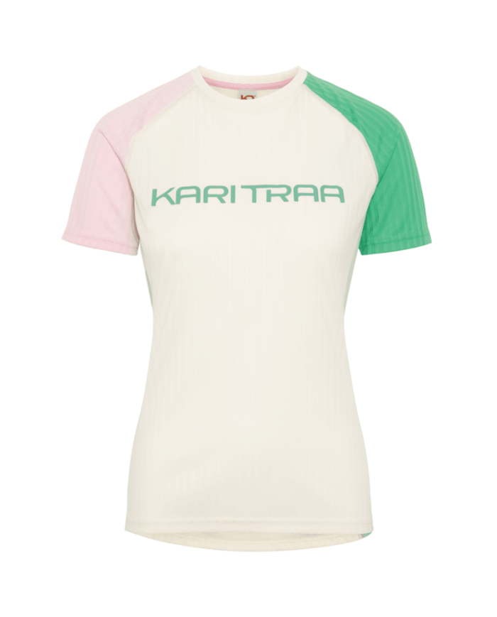 ELLA BASELAYER TEE
