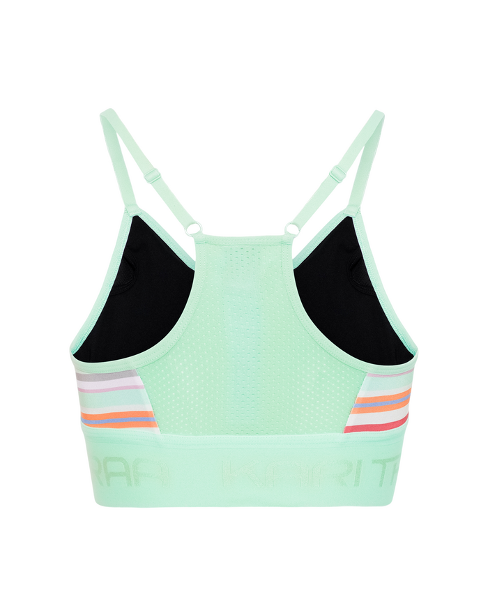 KARI TRAA VAR PODPRSENKA