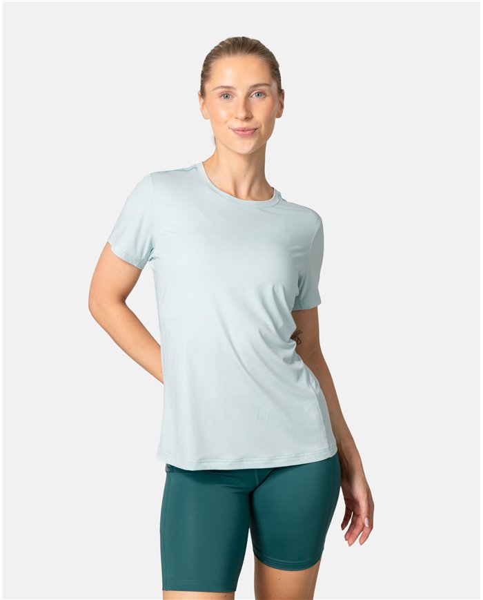 AVA TEE